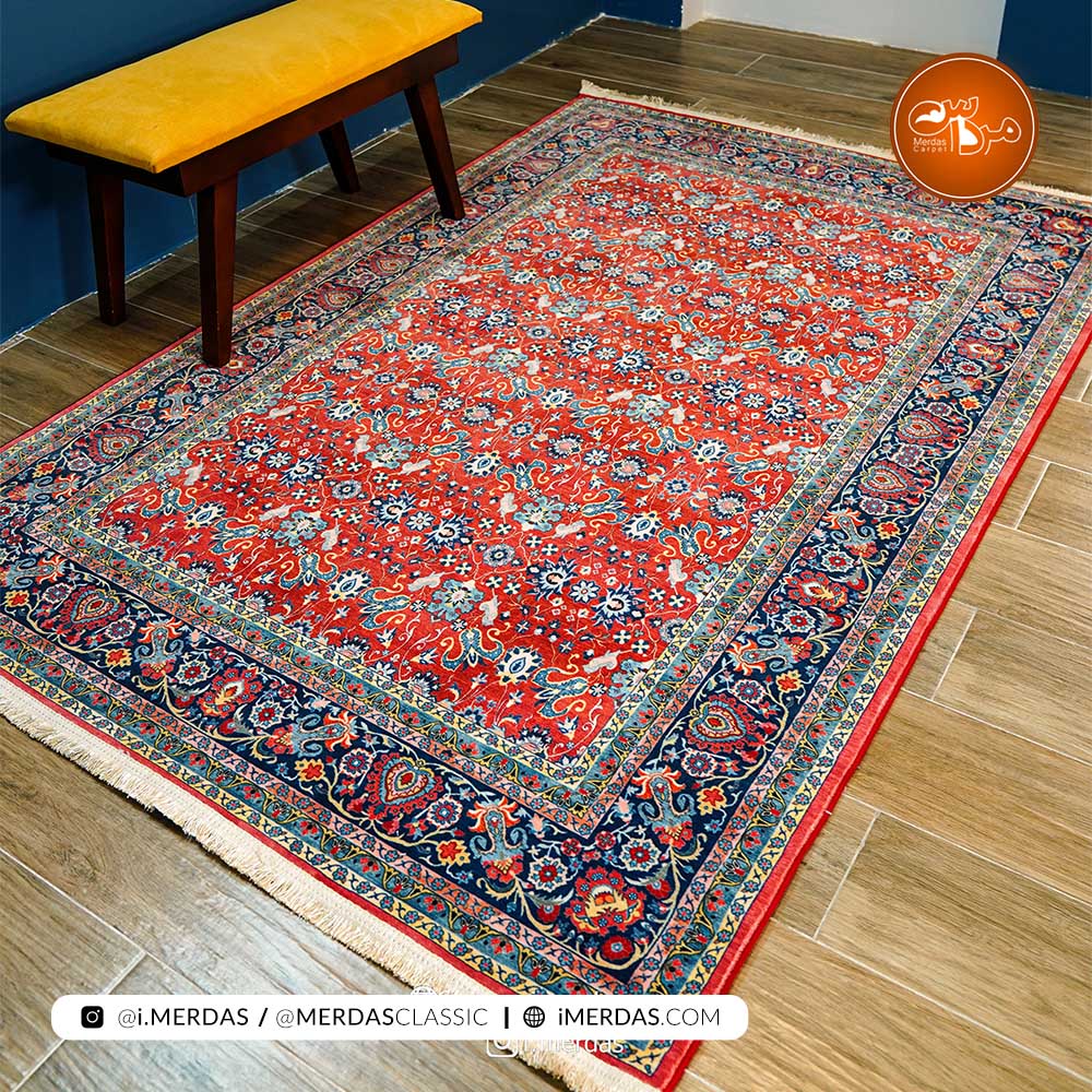 فرش کهنه نما کد 100356 زمینه لاکی